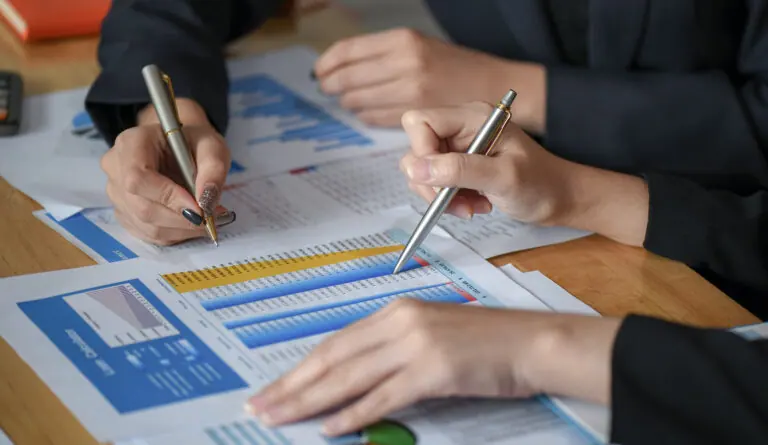 5 Signs Your Small Business Needs Outsourced Accountants