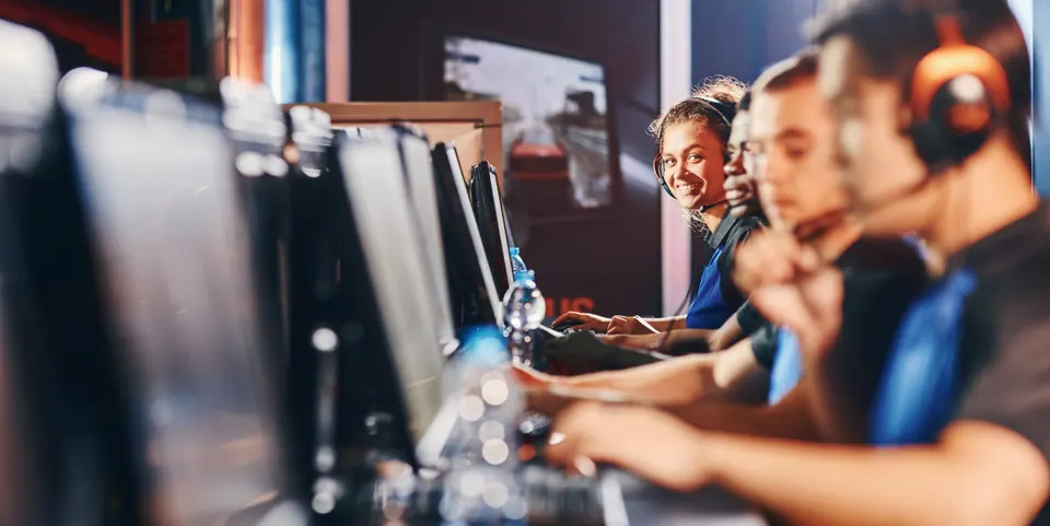 Using Gamification to Boost Call Center Employee Engagement